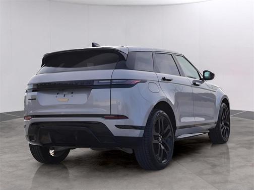 2026 Land Rover Range Rover Evoque Dynamic SE