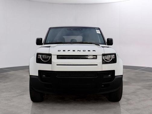 2026 Land Rover Defender 110 S