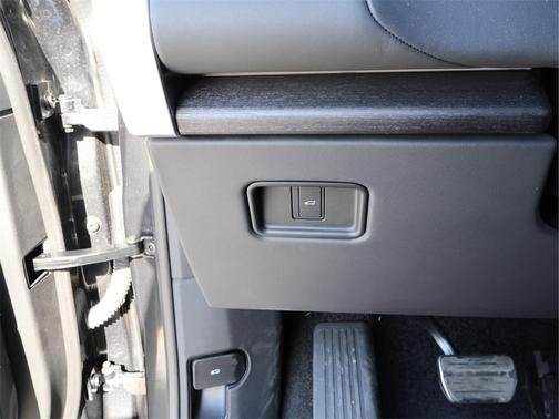 2023 Land Rover Range Rover SV