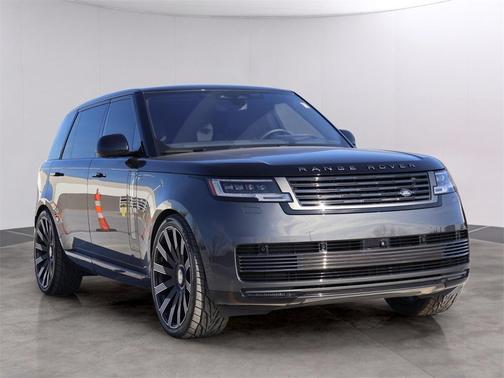 2023 Land Rover Range Rover SV