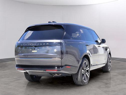 2023 Land Rover Range Rover SV