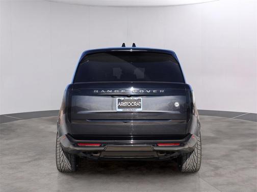 2023 Land Rover Range Rover SV