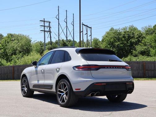 Chalk 2023 Porsche Macan S