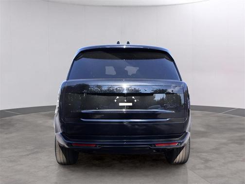 2025 Land Rover Range Rover P530 SE 7 Seat