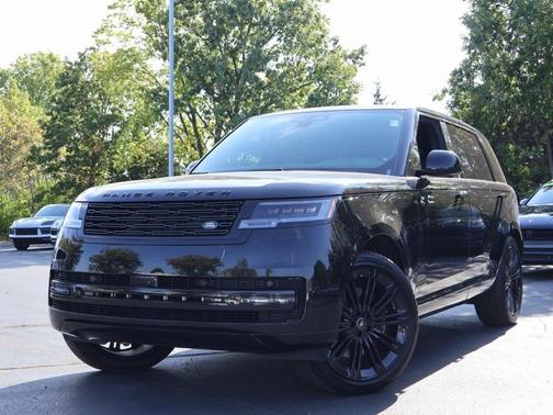 2025 Land Rover Range Rover P530 SE 7 Seat