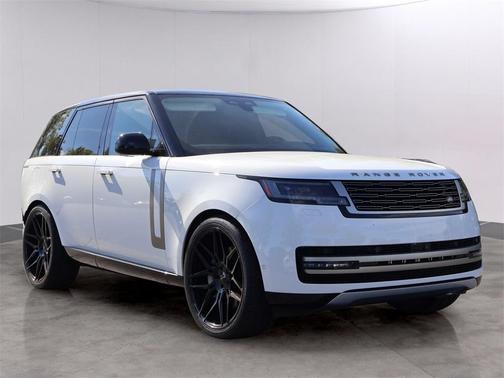 2024 Land Rover Range Rover P530 SE