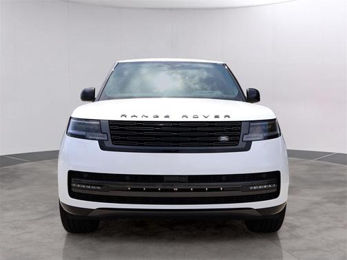 2025 Land Rover Range Rover P400 SE
