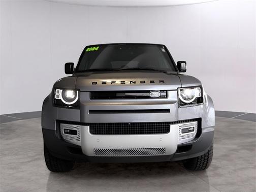 2024 Land Rover Defender P300