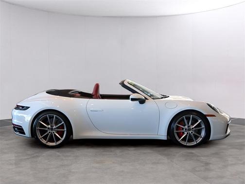 2020 Porsche 911 Carrera S