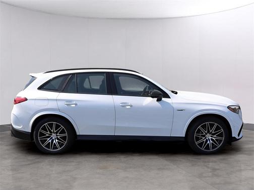 2025 Mercedes-Benz AMG GLC 63 S E Performance