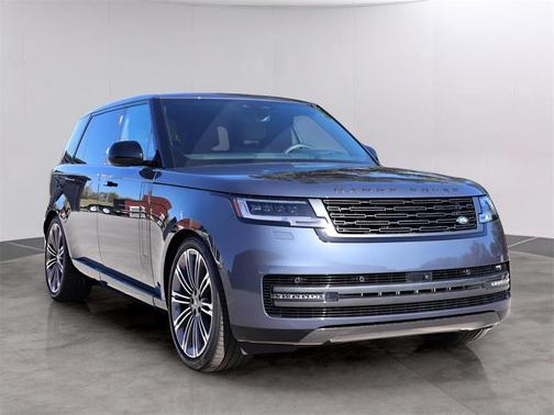 2025 Land Rover Range Rover P530 SE 7 Seat
