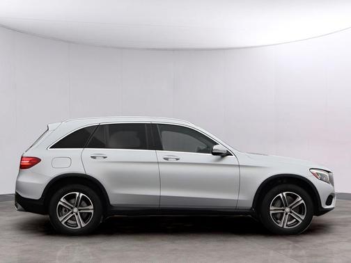 2016 Mercedes-Benz GLC-Class GLC 300 4MATIC