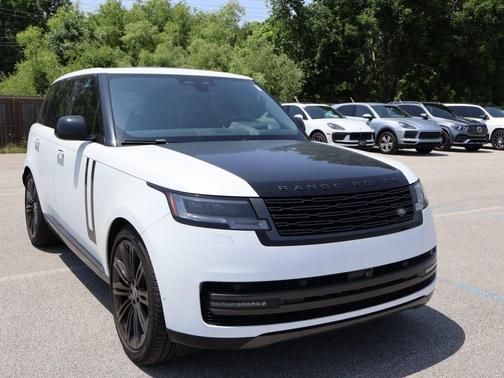 2024 Land Rover Range Rover P530 SE