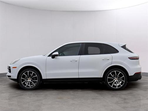 2022 Porsche Cayenne S Platinum Edition