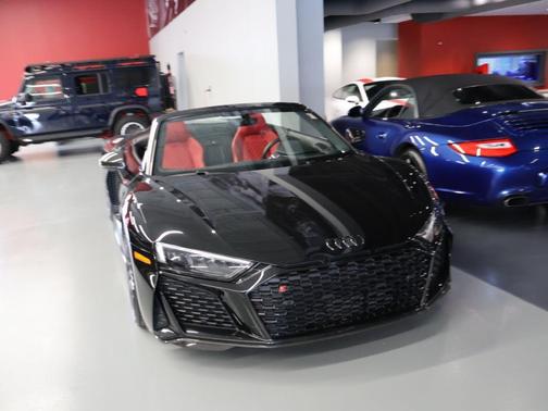 2023 Audi R8 5.2 V10 performance