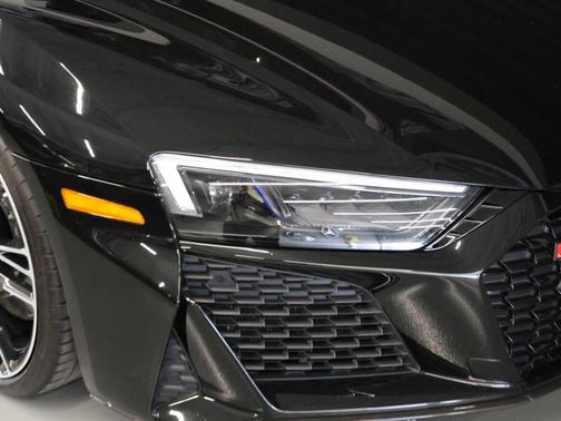 2023 Audi R8 5.2 V10 performance