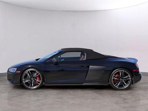 2023 Audi R8 5.2 V10 performance