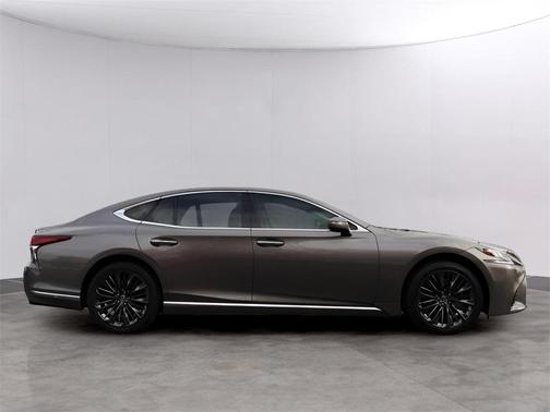2018 Lexus LS 500 Base
