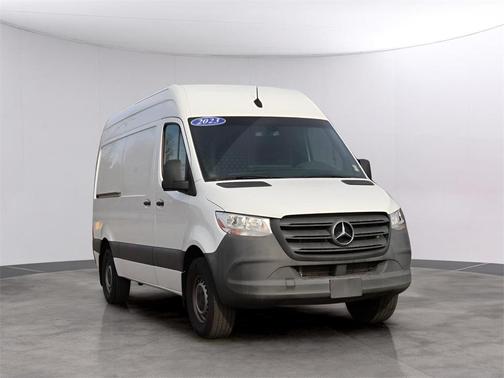 2023 Mercedes-Benz Sprinter 2500 144 WB