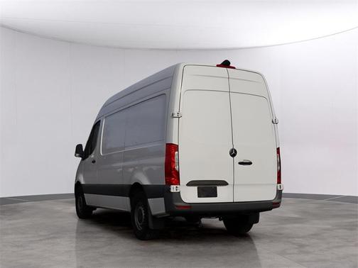 2023 Mercedes-Benz Sprinter 2500 144 WB