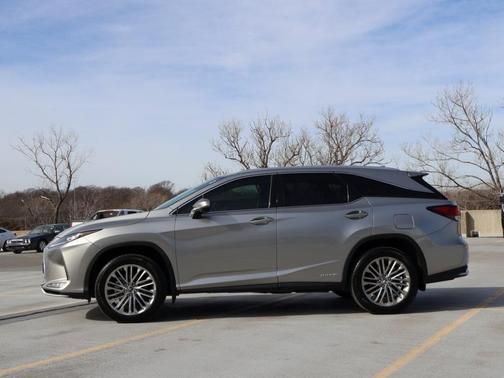 2021 Lexus RX 450hL Luxury