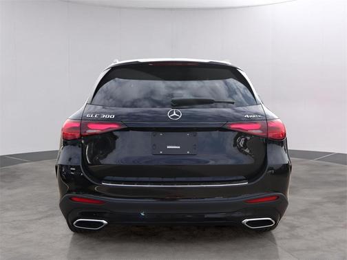 2026 Mercedes-Benz GLC 300 Base 4MATIC