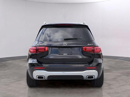 Midnight Black 2025 Mercedes-Benz GLB 250 Base 4MATIC