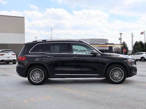 2025 Mercedes-Benz GLB 250 Base 4MATIC