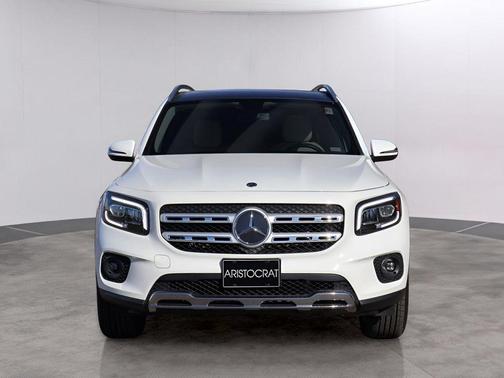 Polar White 2026 Mercedes-Benz GLB 250 Base 4MATIC