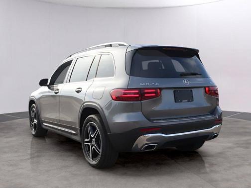 Mountain Gray Metallic 2026 Mercedes-Benz GLB 250 Base 4MATIC