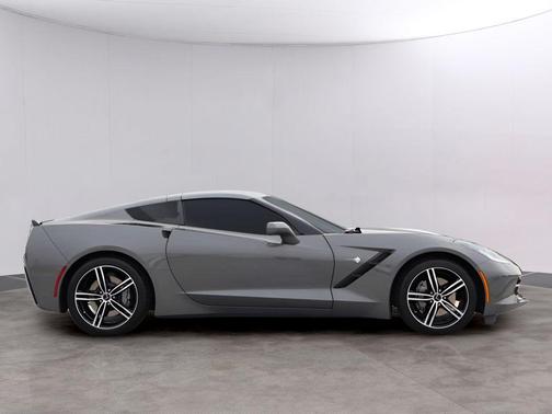 Shark Gray Metallic 2016 Chevrolet Corvette Stingray