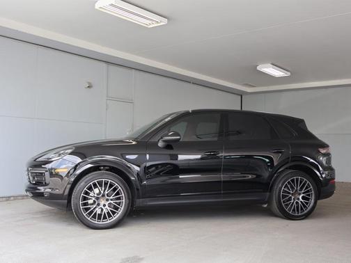 2020 Porsche Cayenne Base