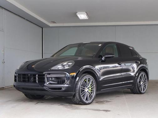 2022 Porsche Cayenne E-Hybrid Coupe Turbo S