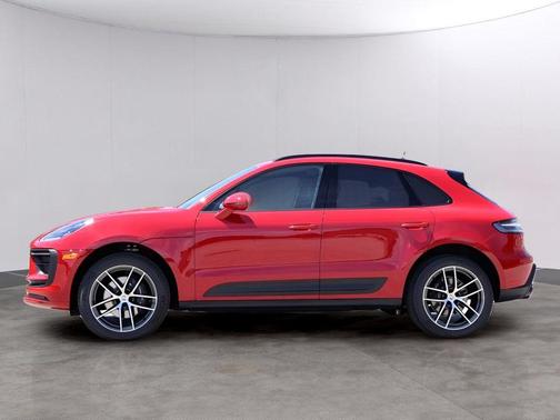 2025 Porsche Macan 