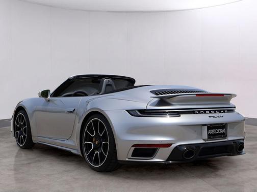 GT Silver Metallic 2022 Porsche 911 Turbo S