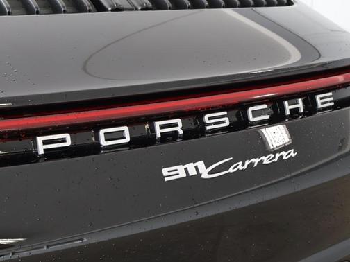 2024 Porsche 911 Carrera