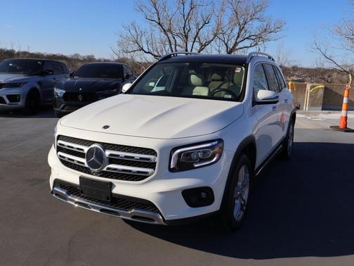 2022 Mercedes-Benz GLB 250 Base 4MATIC