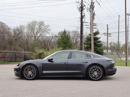 2020 Porsche Taycan 4S