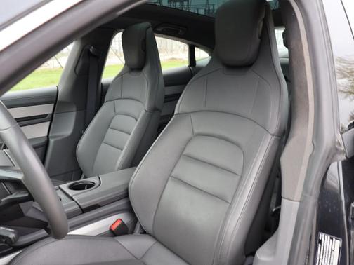 2020 Porsche Taycan 4S