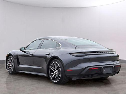2020 Porsche Taycan 4S