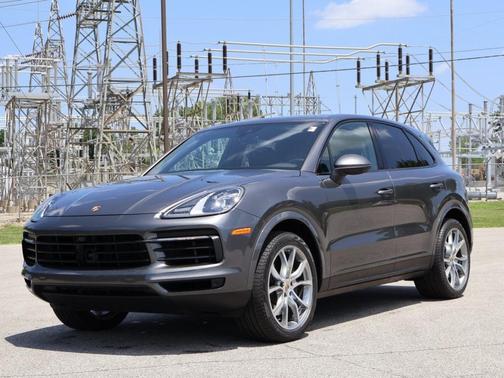2023 Porsche Cayenne