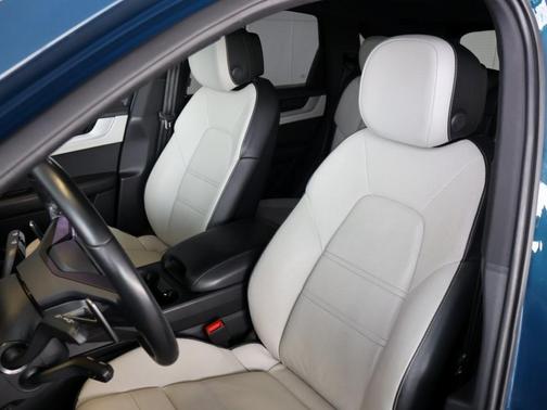 2024 Porsche Cayenne S