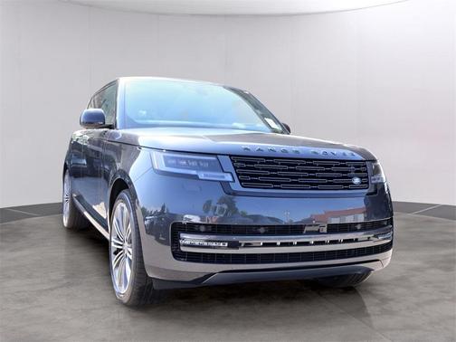 2025 Land Rover Range Rover P530 SE 7 Seat