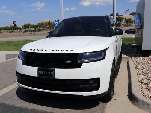 2024 Land Rover Range Rover AUTOBIOGRAPHY