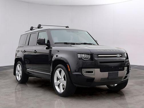 2022 Land Rover Defender 110 X-Dynamic SE