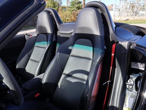 2019 Porsche 718 Boxster S