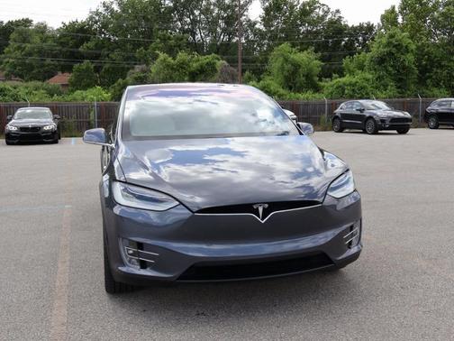 2020 Tesla Model X Long Range