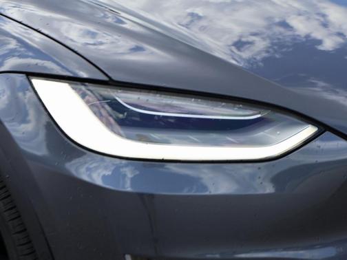 2020 Tesla Model X Long Range