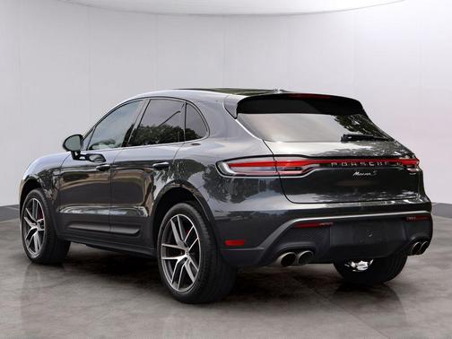 2023 Porsche Macan S