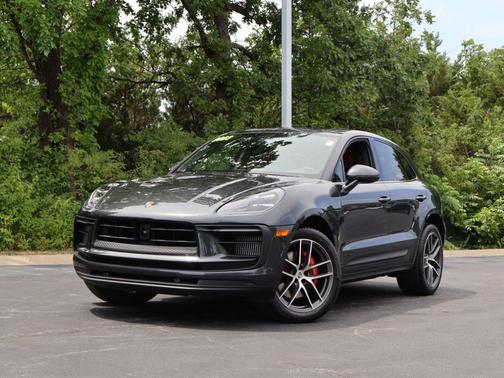 2023 Porsche Macan S